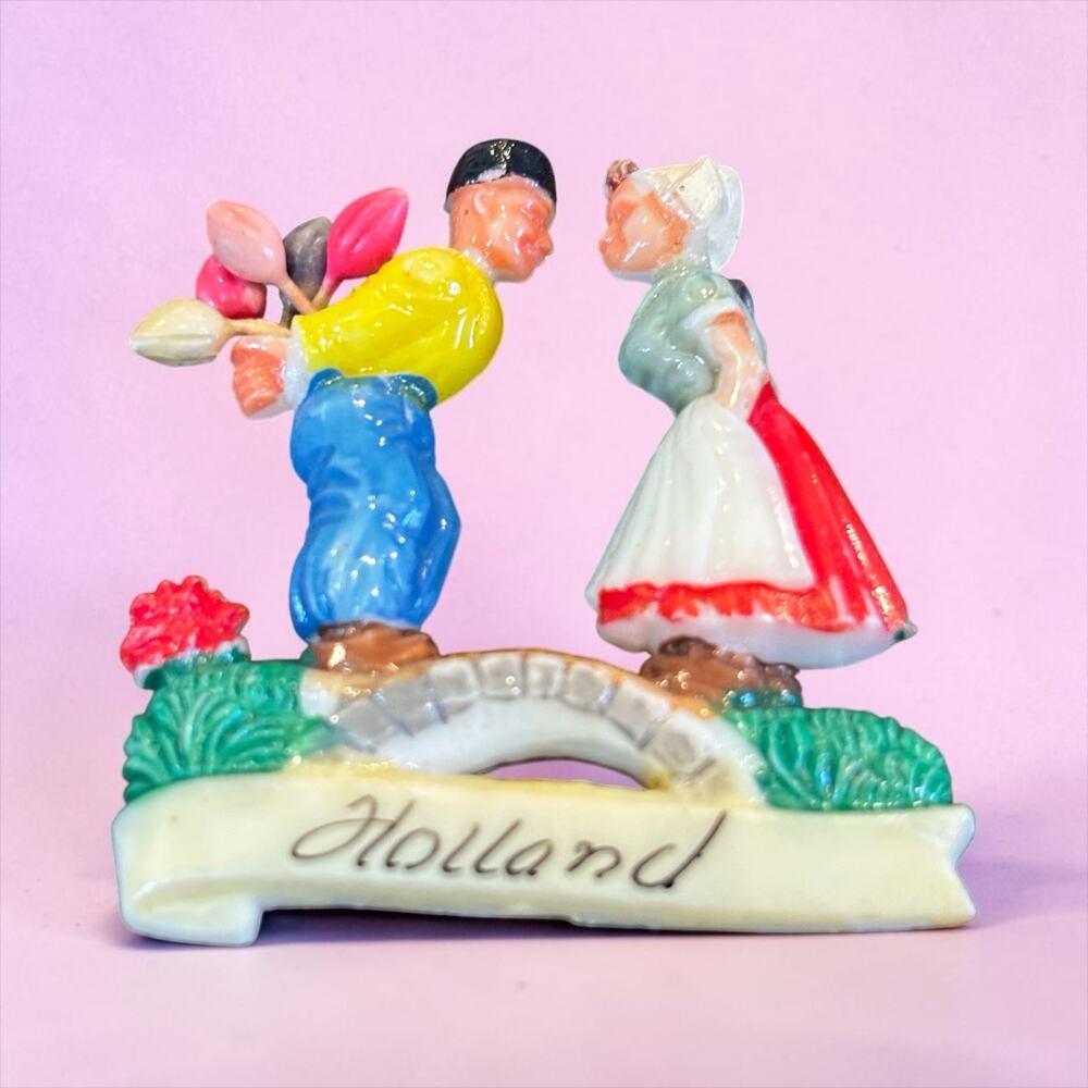 Vintage Holland Dutch Couple Brooch Tulips Bridge Figural Souvenir Pin